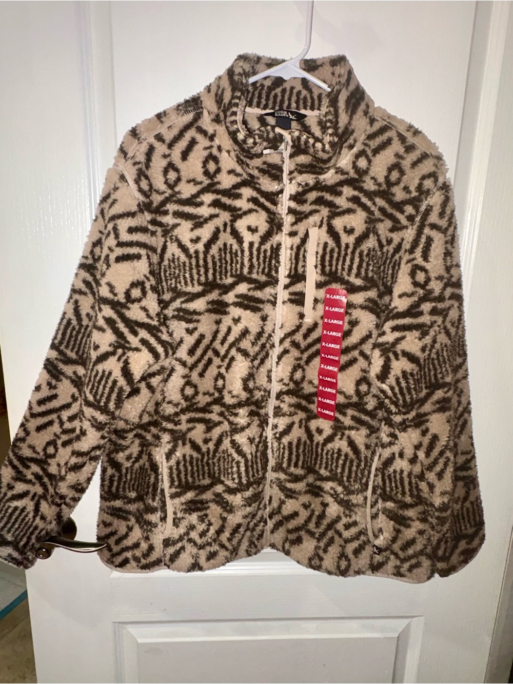 NWT Women’s XL Eddie Bauer Taupe and Dark Brown Sherpa Zip Jacket